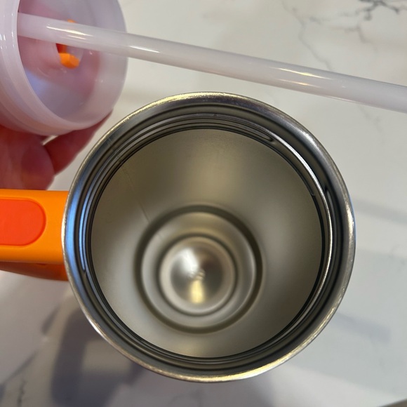 Stanley Bright Orange Quencher H2.0 Flowstate Tumbler - Picture 4 of 4